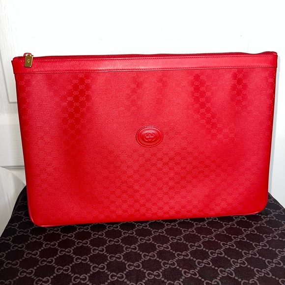 Vintage Gucci clutch - Picture 1 of 10